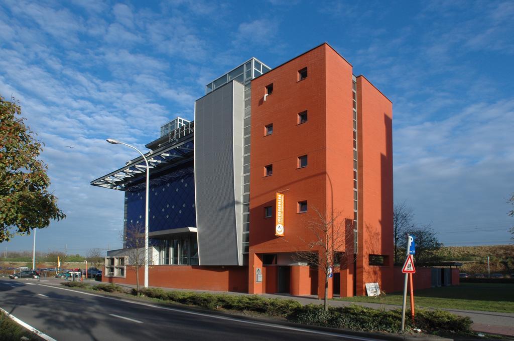 Hostel De Zandpoort Mechelen Exterior photo